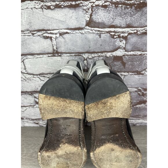 BALENCIAGA Black White Leather Calfskin Chelsea Buckle Ankle Boots Women 37EU/6M - Picture 10 of 16